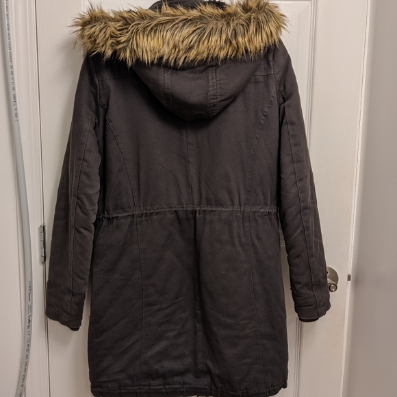 Winter Parka - Picture 6 of 8